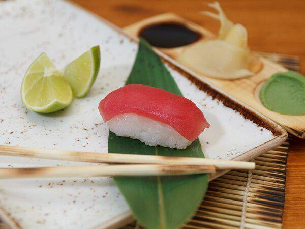 Satoshi - Суши с тунцом