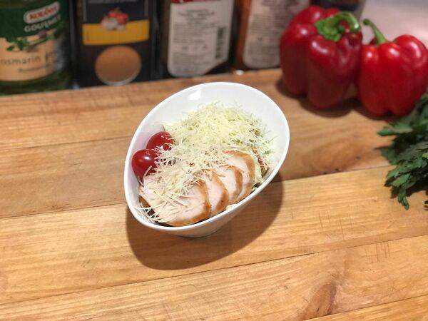 Mix Кухня - Салат Цезарь с курицей