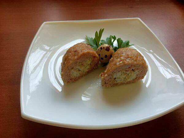 Мельница - Зразы мясные с яйцом и луком