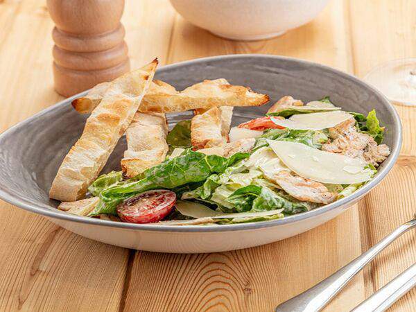 Scrocchiarella - Цезарь с курицей