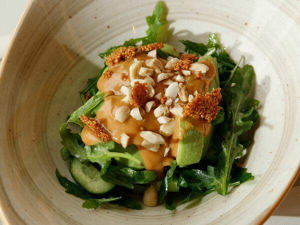 Мускат - Салат с авокадо