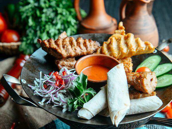 Hurma - Ассорти кебабов из трех видов мяса