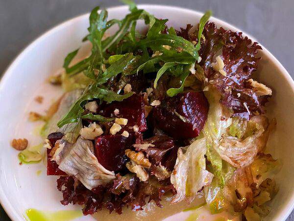 Ресторан 101 - Печёная свекла, яблочное пюре