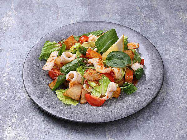 Максимилианс - Салатный микс с кальмаром