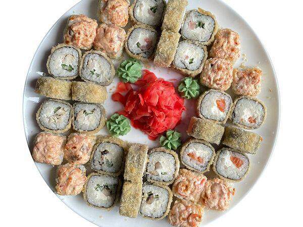 Parkofka - Ассорти из запеченных и жареных ролл