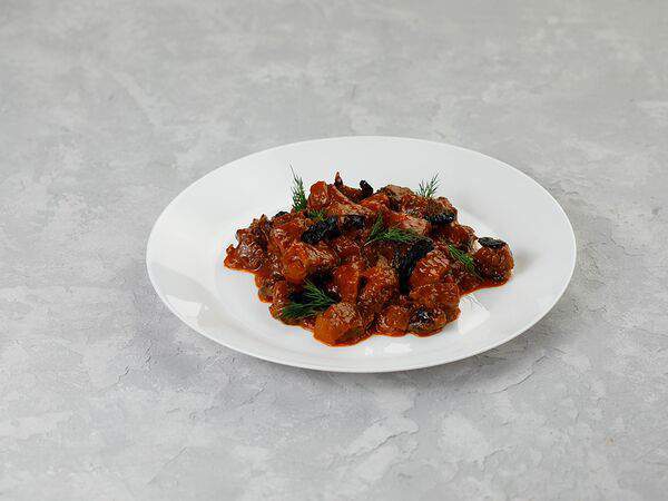 Столовая 8 минут - Говядина тушенная с черносливом