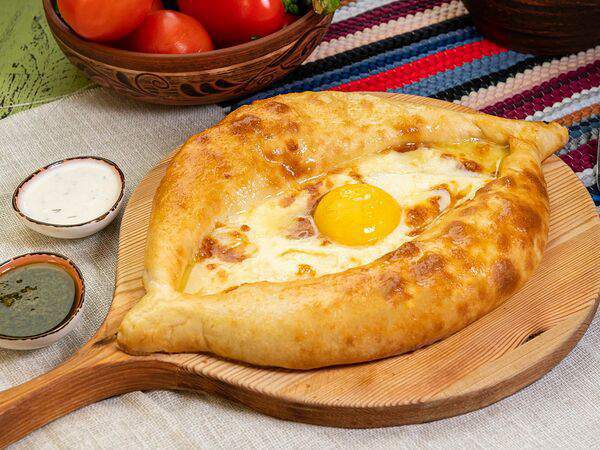 Грузина Мама - Хачапури по-аджарски