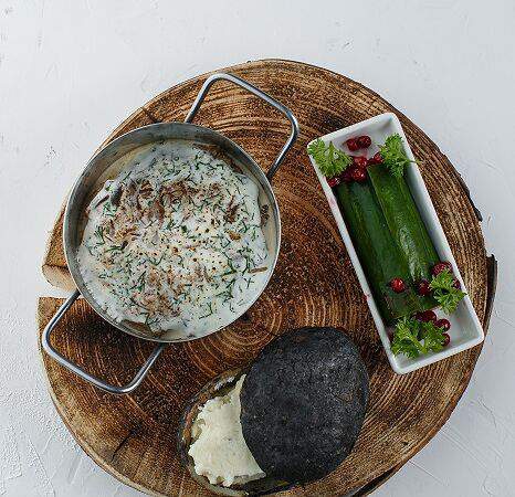 Верещагин - Лось, томленный в вологодской сметане