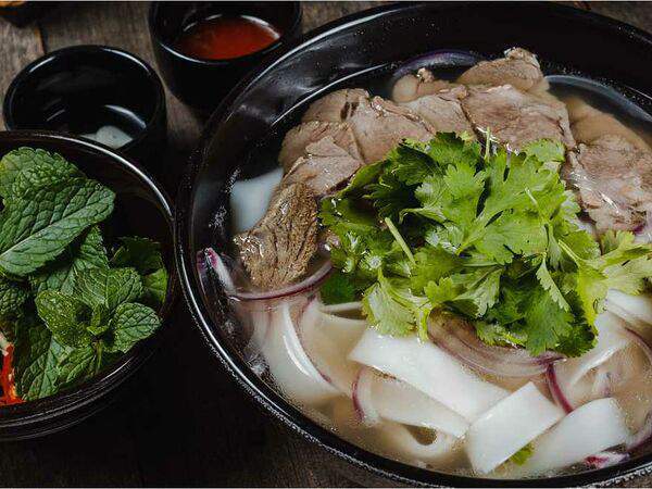 Томми Lee - Вьетнамский суп Фо-Бо