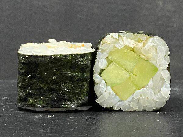 Grand Sushi - Ролл с авокадо