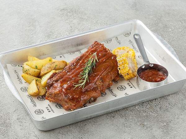 Craft Brew Cafe - Свиные ребрышки с запеченным картофелем