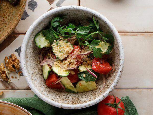 Хачо и Пури - Салат грузинский в пряностях