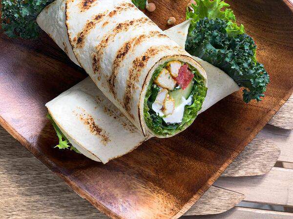 Latte Bar - Ролл с курицей