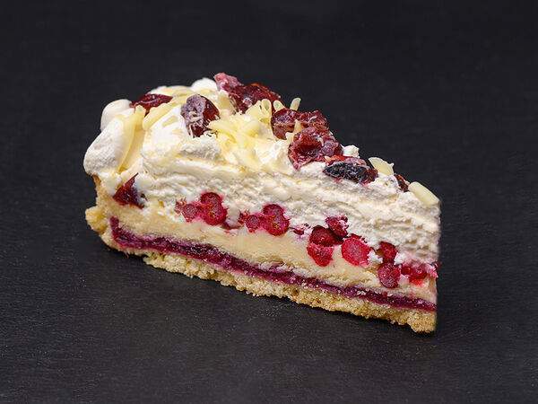 Good Food - Торт сливочный с брусникой