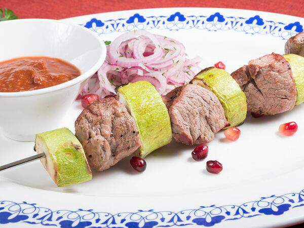 Лаунж кафе Бакшиш - Шашлык из баранины