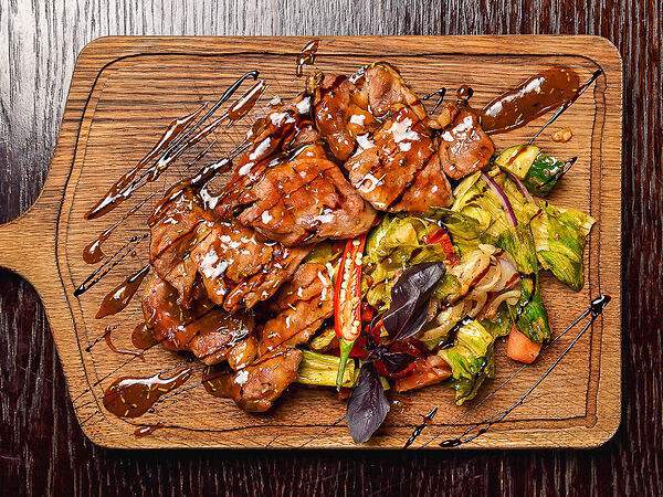 Harat's Irish Pub - Свинина Гиннесс