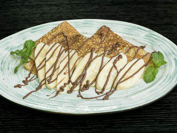 Bistro LAVASH - Блинчики с нутеллой и бананом