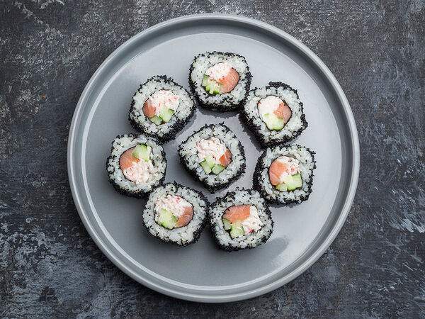 Sushi & More - Скролл маки