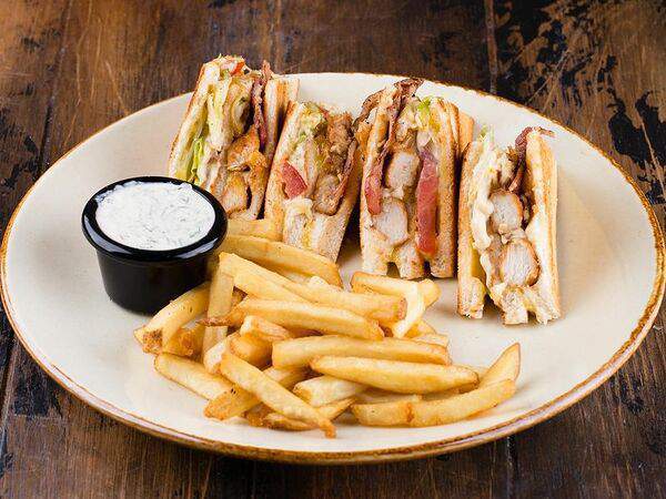 Краснодарский парень - Клаб Сэндвич со свининой