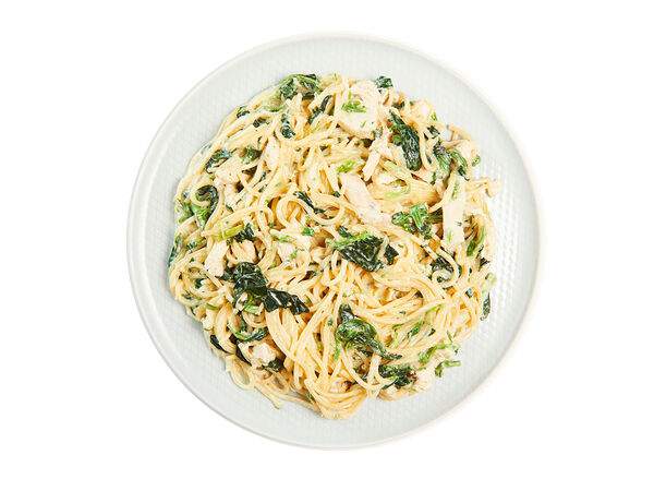 Мандарин - Спагетти с куриным филе и шпинатом