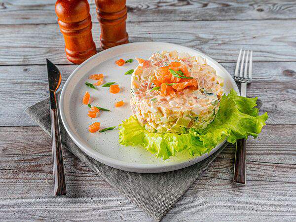 Ресторан Емеля - Оливье с сёмгой