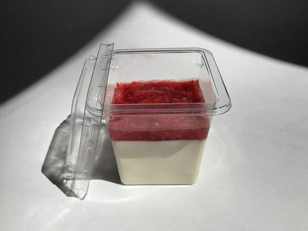 Avdeeva bakery - Панна котта с клубникой