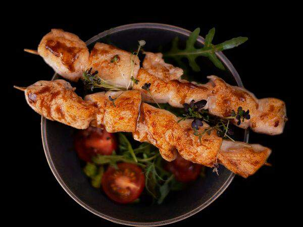 Pelican - Шашлык из куриной грудки в соусе терияки