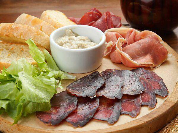 Бирхаус - Итальянская мясная тарелка