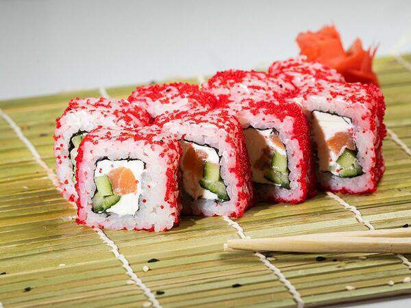 Граф Быстров - Сложный ролл Калифорния с лососем