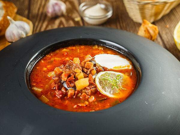 Café Brasserie - Суп Солянка