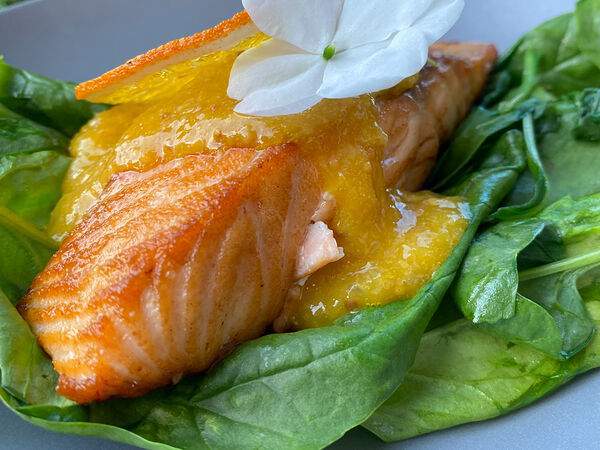 Barcarola - Лосось с апельсиново-горчичным соусом