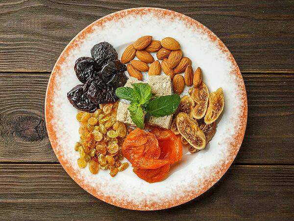 Чучвара, мангал и печи - Ассорти сухофруктов к чаю или вину