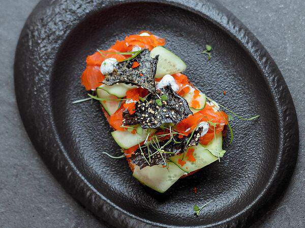 Культура - Бриошь с лососем холодного копчения