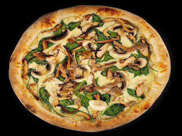 La Kendo - Пицца Курица Альфредо и грибы