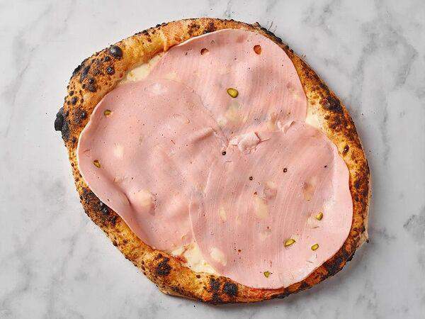 IL SOLO pizza & pasta - Пицца с мортаделлой