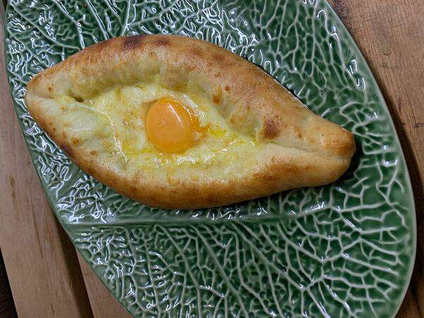 Amelie - Мини хачапури по-аджарски