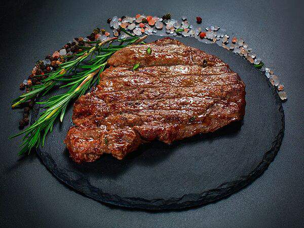 Meat Space - Стейк из говяжьей вырезки