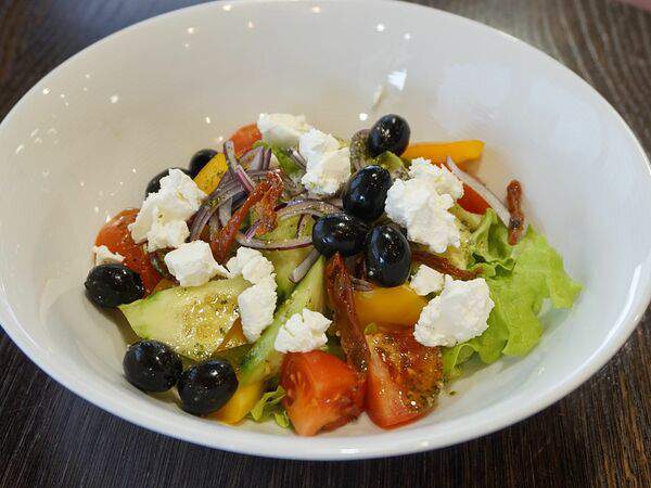 Семейное - Салат Греческий