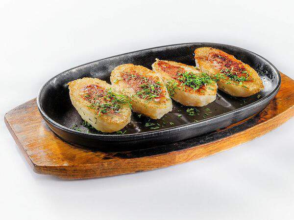 Брикас литовская кухня - Обжаренные цеппелины с мясом