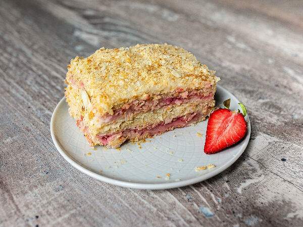 Кролик, беги! - Торт Наполеон ягодный