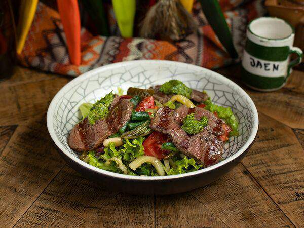 La Vaca - Мясной салат с фасолью