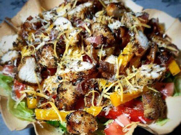 American BBQ - Чикен салат