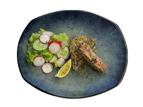 Hill - Стейк из тунца с овощным миксом