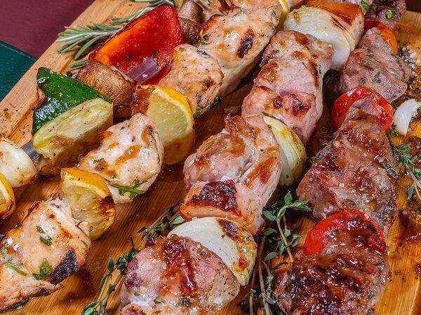 Hosper Hops Pub - Шашлык из курицы с лимоном