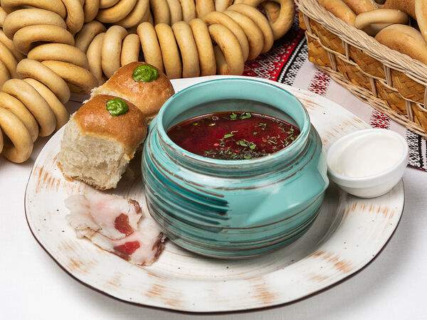 Казачок - Борщ украинский по - домашнему со сметаной