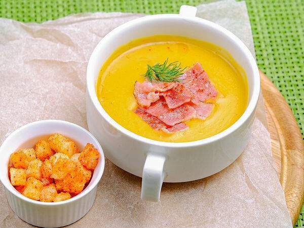 Кафе-кондитерская Прага - Крем-суп из чечевицы