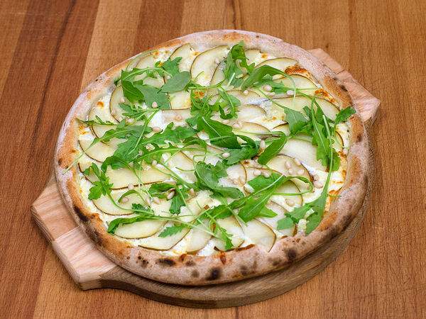 Пекарня-кофейня Зёрна - Пицца Груша-горгонзола