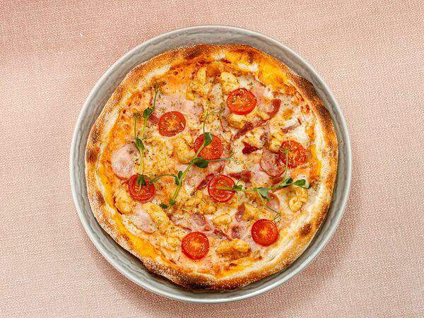 ЛайкиПарк - Пицца Сливочный цыпленок с беконом