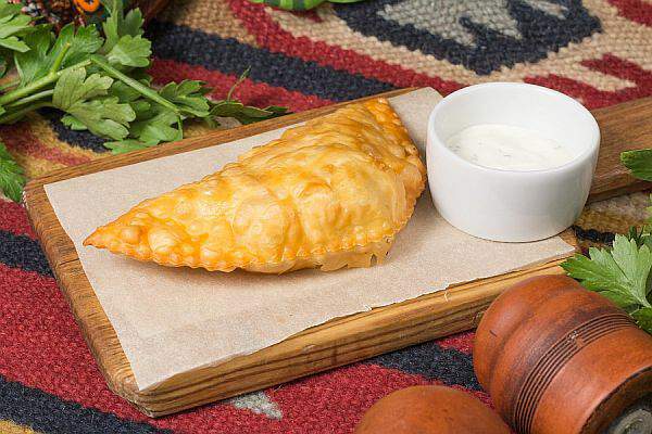 Мушмула - Чебурек с курицей