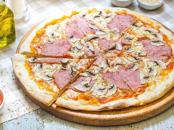 Роял пицца - Пицца Прошутто Фунги (30см)